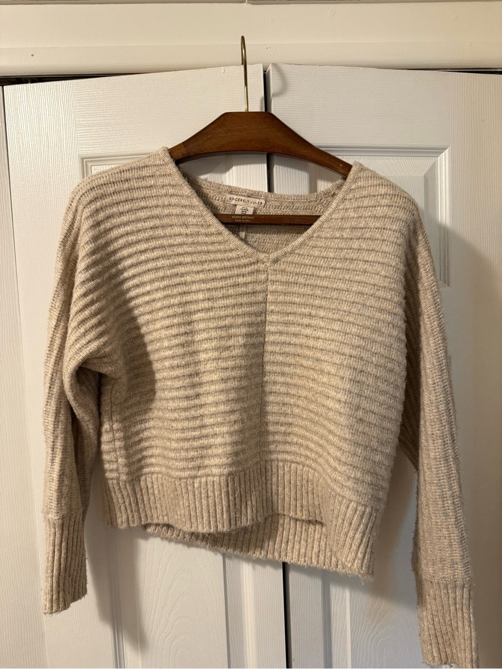 Sincerly Jules Soft Cream Ribbed V-Neck Pullover